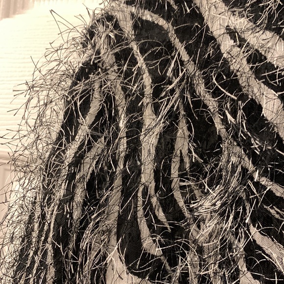 MLLE GABRIELLE TUNIC BLK/WHY ZEBRA PRINT-FUZZY POLY SZ 14 OVERSIZED JACKET - Picture 4 of 7